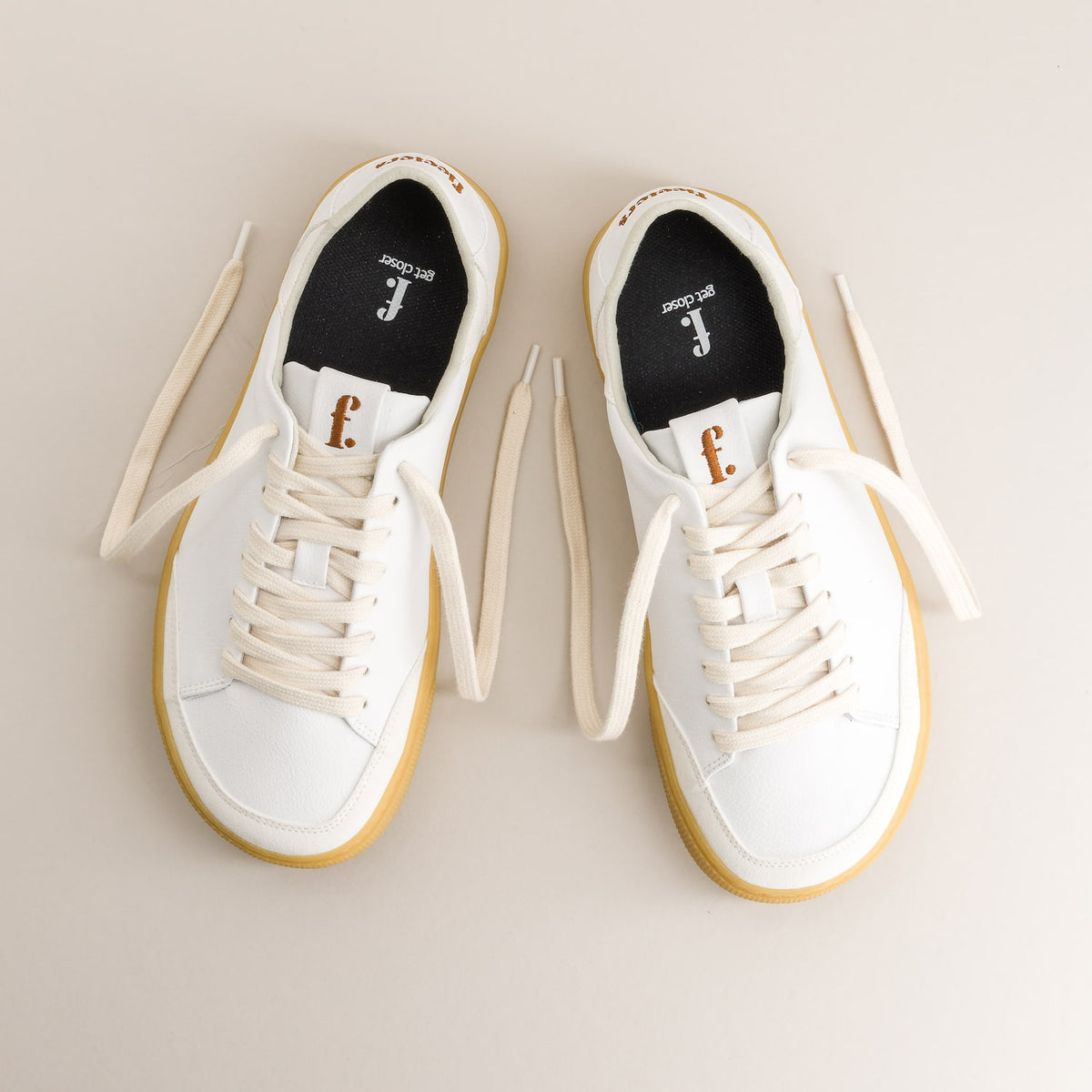 Barefoot sneakers White Gum - top view